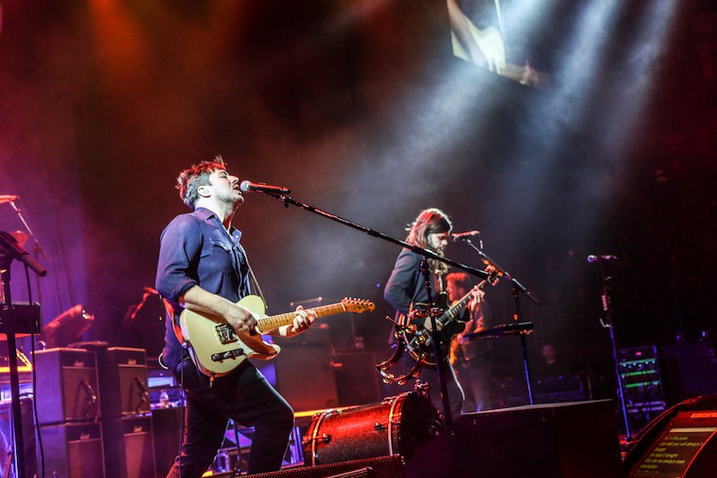 Mumford & Sons on stage
